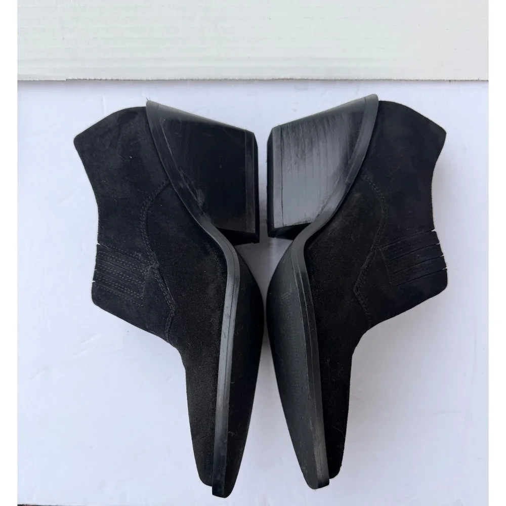 Seychelles Black Suede Low Top‎ Pointed Toe Block Heel Ankle Bootie Boots Sz 6.5